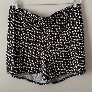 Retrology women’s shorts size XL